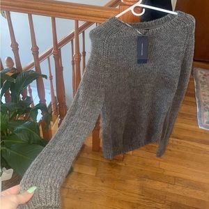 Tommy Hilfiger sweater